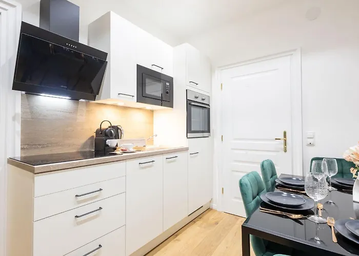 Designer L Minutes Walk To Centre Vienne